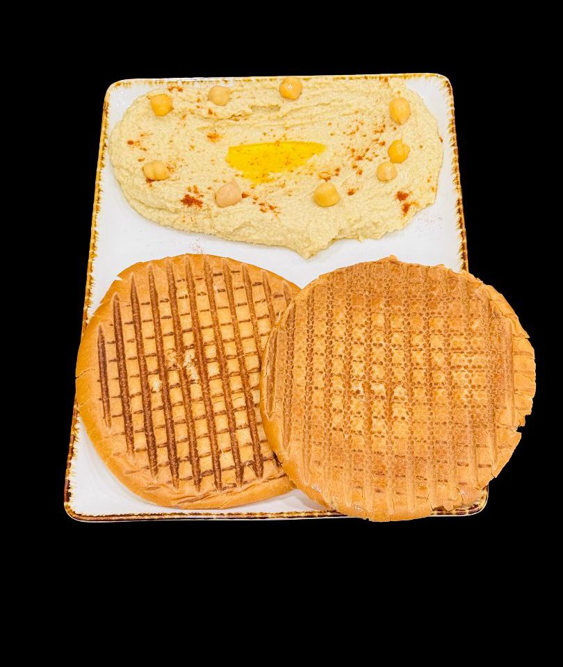 Hummas With Pita Bread